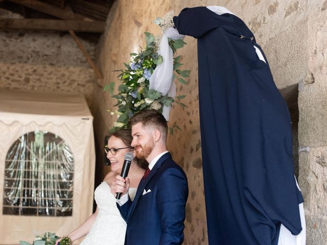 Le mariage de Julien et Manon à Les Herbiers, Vendée 26