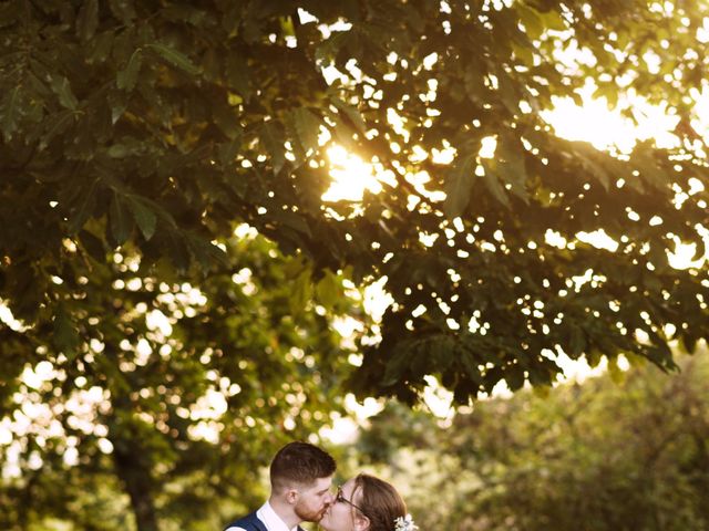 Le mariage de Julien et Manon à Les Herbiers, Vendée 49