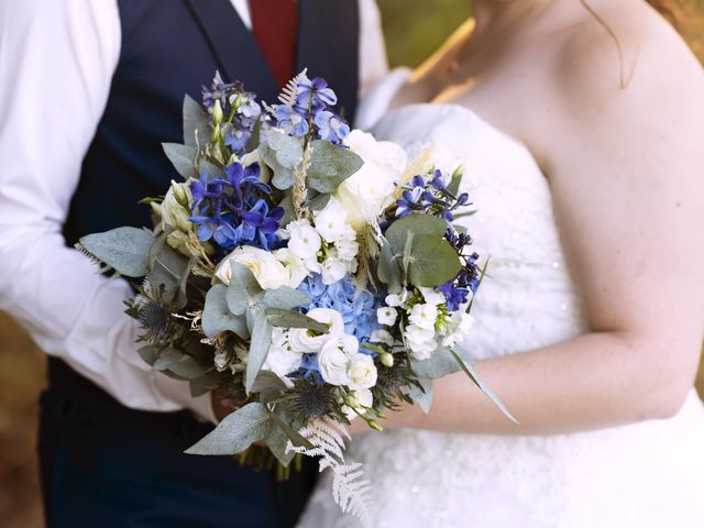 Le mariage de Julien et Manon à Les Herbiers, Vendée 1