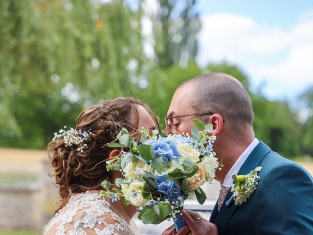 Le mariage de Andrea et Céline à Hautevesnes, Aisne 33