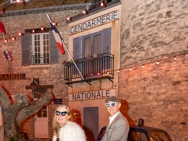 Le mariage de Jean-Marc et Anne à Jouy-Mauvoisin, Yvelines 78