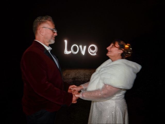 Le mariage de Jean-Marc et Anne à Jouy-Mauvoisin, Yvelines 80