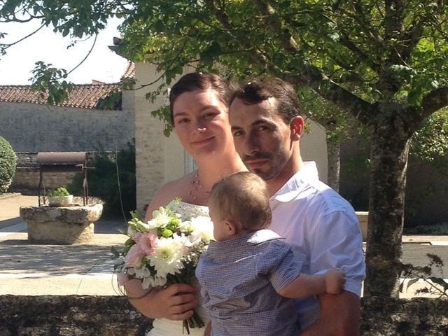 Le mariage de Mathieu et Camille à Cherves, Vienne 4