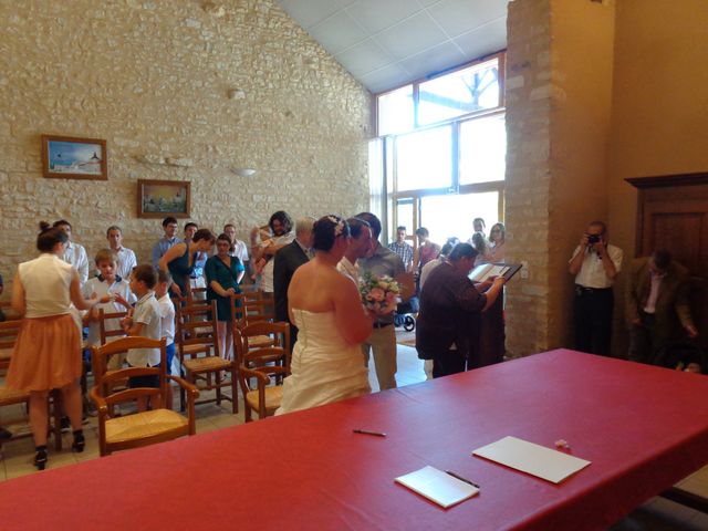 Le mariage de Mathieu et Camille à Cherves, Vienne 47