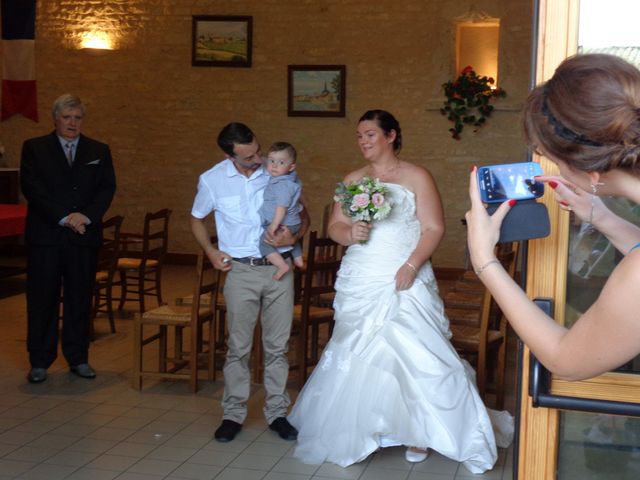 Le mariage de Mathieu et Camille à Cherves, Vienne 53