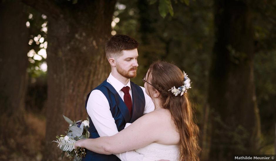 Le mariage de Julien et Manon à Les Herbiers, Vendée