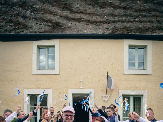 Le mariage de Romuald et Gwenaelle à Courcemont, Sarthe 11