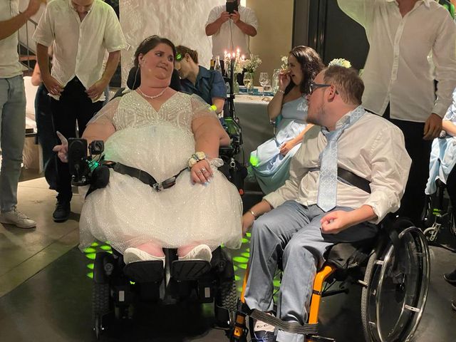 Le mariage de Aymeric et Marine à Blanquefort, Gironde 10