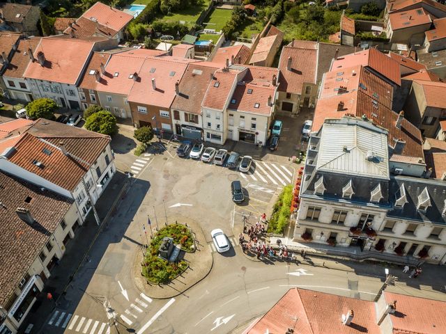 Le mariage de Nicolas et Julie à Pagny-sur-Moselle, Meurthe-et-Moselle 3