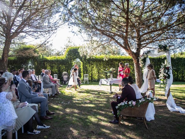 Le mariage de Sébastien et Mathilde à Excideuil, Dordogne 17