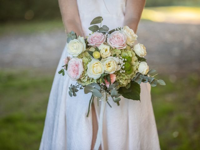 Le mariage de Sébastien et Mathilde à Excideuil, Dordogne 33