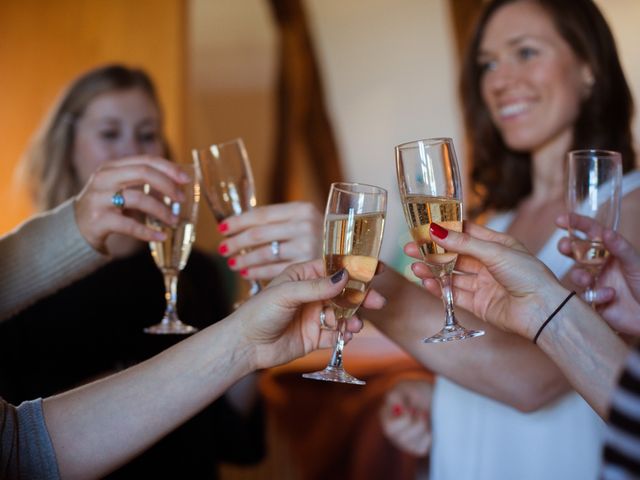 Le mariage de Russell et Verity à Saint-Martory, Haute-Garonne 4