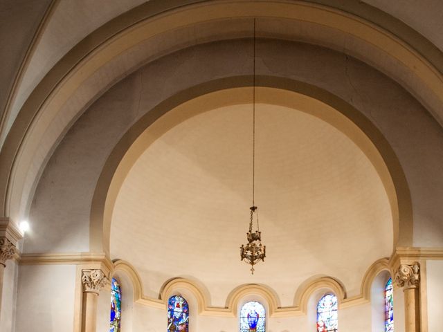 Le mariage de Russell et Verity à Saint-Martory, Haute-Garonne 34