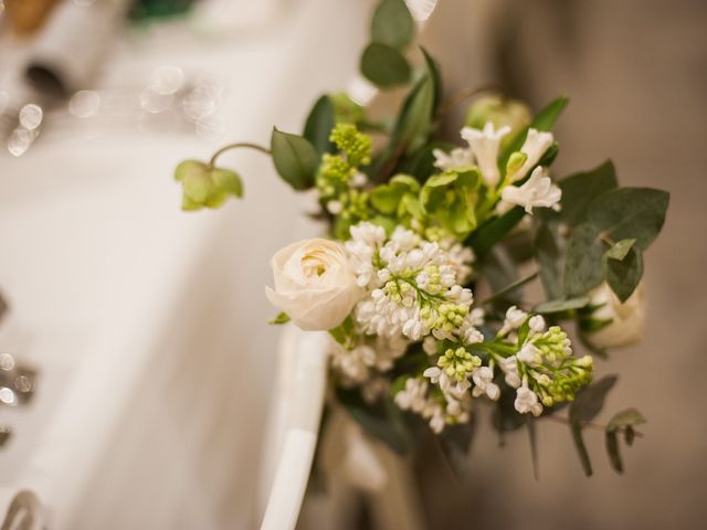 Le mariage de Russell et Verity à Saint-Martory, Haute-Garonne 54