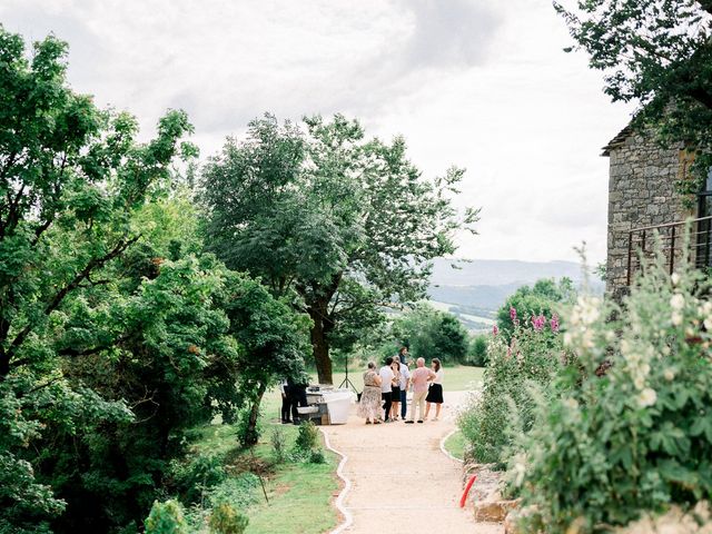 Le mariage de Olivier et Camille à Sévérac-le-Château, Aveyron 34