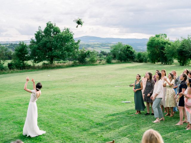 Le mariage de Olivier et Camille à Sévérac-le-Château, Aveyron 40