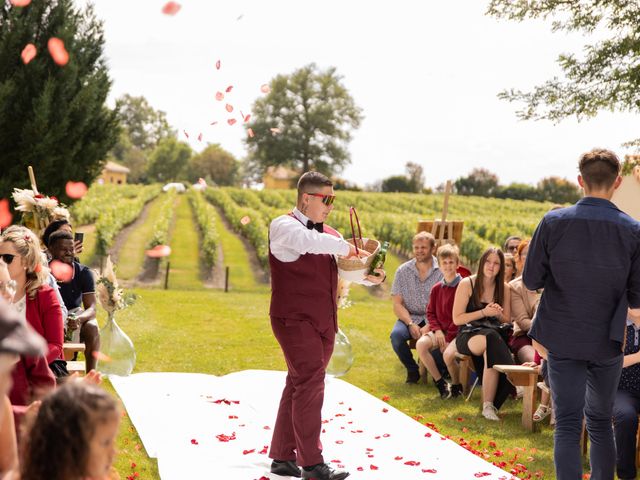 Le mariage de Anthony et Cindy à Mirebeau, Vienne 19