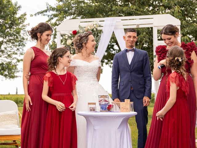 Le mariage de Anthony et Cindy à Mirebeau, Vienne 25