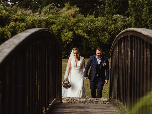 Le mariage de Andrew et Maya à Croisy-sur-Eure, Eure 141