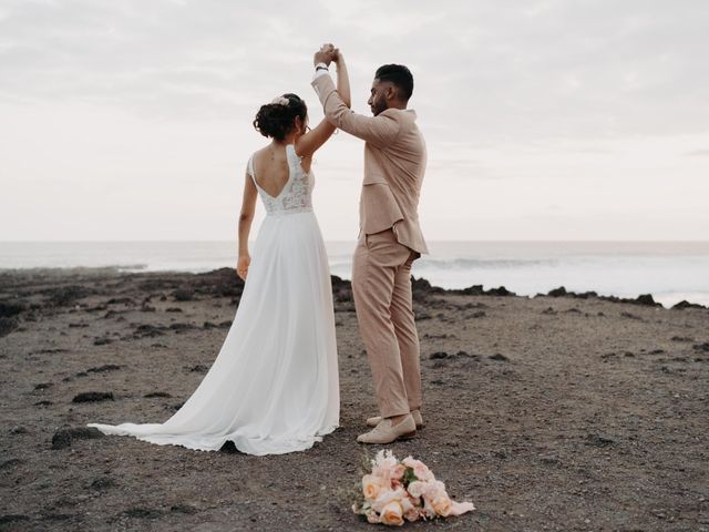 Le mariage de Charles et Naëma à Saint-Pierre, La Réunion 43