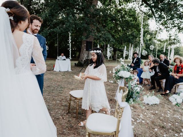 Le mariage de Etienne et Bei à Les Sables-d&apos;Olonne, Vendée 37