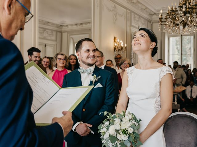 Le mariage de Florian et Cécile à Cubzac-les-Ponts, Gironde 9