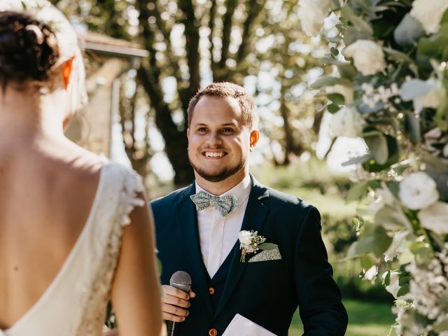 Le mariage de Florian et Cécile à Cubzac-les-Ponts, Gironde 21