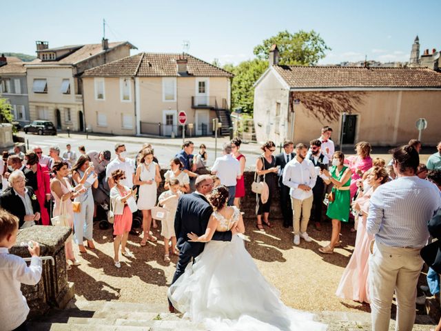 Le mariage de Romain et Lucie à Saint-Astier, Dordogne 16
