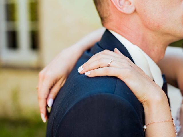 Le mariage de Romain et Lucie à Saint-Astier, Dordogne 24