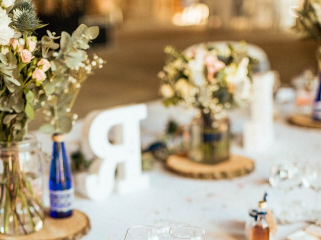 Le mariage de Romain et Lucie à Saint-Astier, Dordogne 42