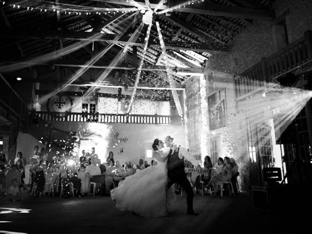 Le mariage de Romain et Lucie à Saint-Astier, Dordogne 51