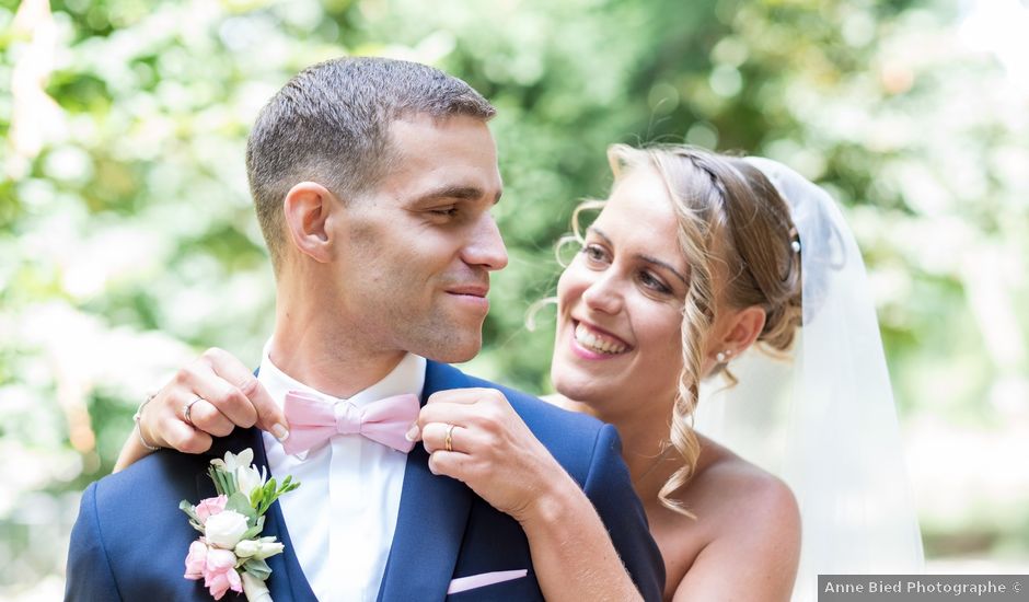 Le mariage de Thomas et Noémie à Boissy-sous-Saint-Yon, Essonne