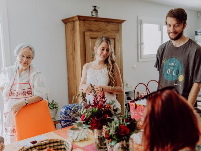 Le mariage de Christophe et Anthéa à Saint-Martin-la-Plaine, Loire 10