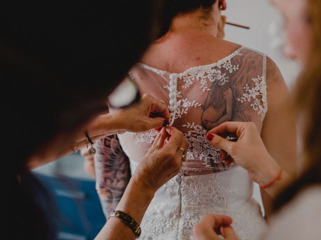 Le mariage de Christophe et Anthéa à Saint-Martin-la-Plaine, Loire 15