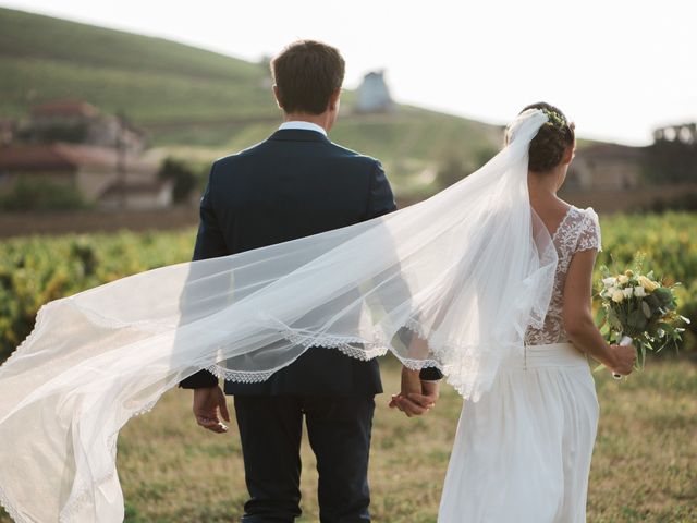 Le mariage de Johan et Delphine à Saint-Lager, Rhône 42