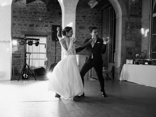 Le mariage de Johan et Delphine à Saint-Lager, Rhône 58