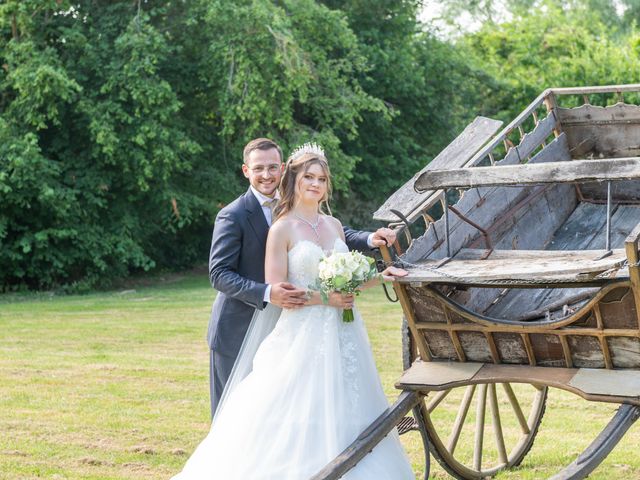 Le mariage de Jayson et Lucie à La Haute-Maison, Seine-et-Marne 92