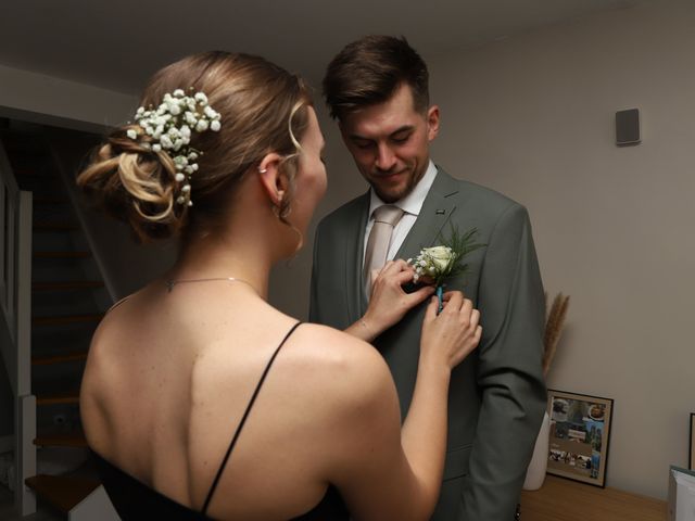 Le mariage de Clément et Amandine à Marquette-lez-Lille, Nord 10