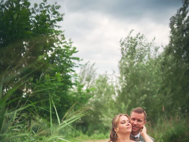 Le mariage de Alexandre et Louise à Romans-sur-Isère, Drôme 13