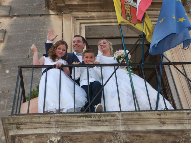 Le mariage de Valentin et Aurélie à Paradou, Bouches-du-Rhône 30