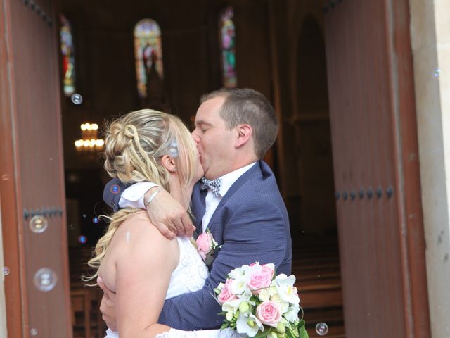 Le mariage de Valentin et Aurélie à Paradou, Bouches-du-Rhône 36