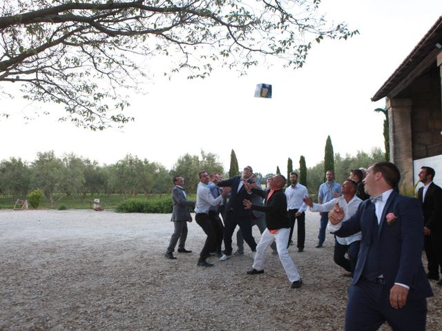 Le mariage de Valentin et Aurélie à Paradou, Bouches-du-Rhône 44