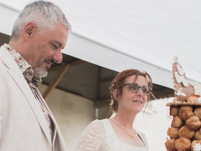 Le mariage de Jean-François et Anne-Marie à Chaussy, Val-d&apos;Oise 29