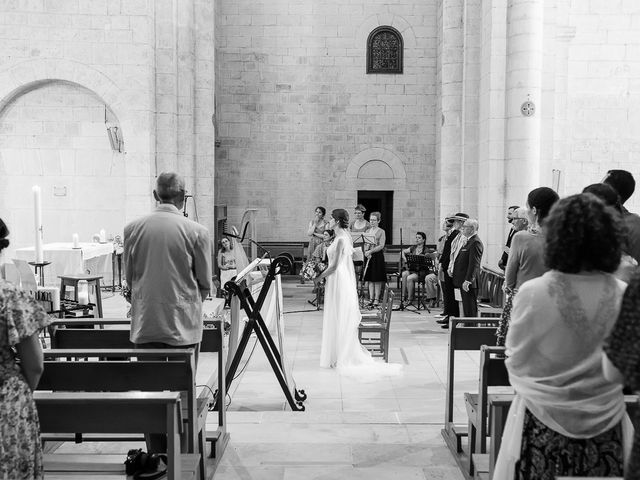 Le mariage de Thibaut et Priscille à Vesc, Drôme 23