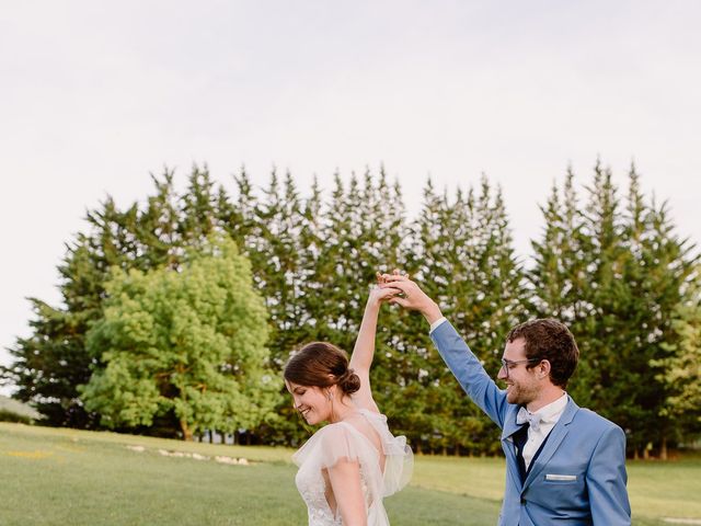 Le mariage de Thibaut et Priscille à Vesc, Drôme 52