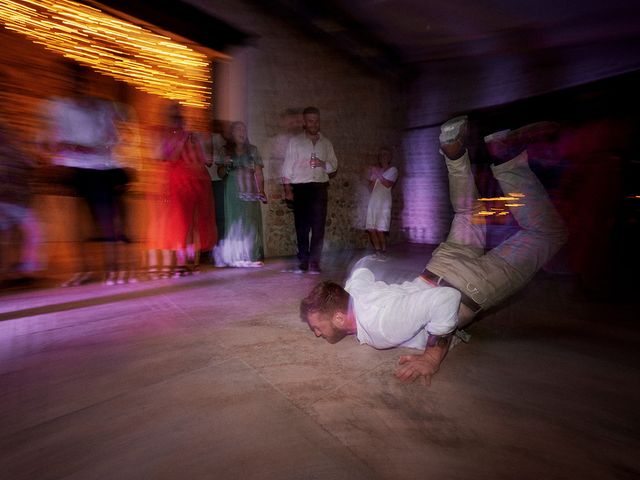 Le mariage de Jordan et Charlotte à Les Vignères, Vaucluse 9