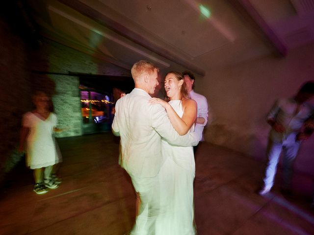 Le mariage de Jordan et Charlotte à Les Vignères, Vaucluse 11