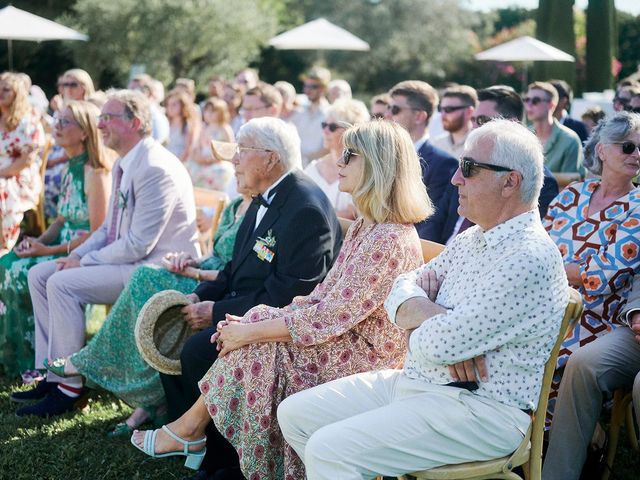 Le mariage de Jordan et Charlotte à Les Vignères, Vaucluse 14