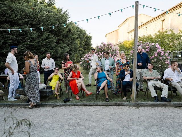 Le mariage de Jordan et Charlotte à Les Vignères, Vaucluse 23