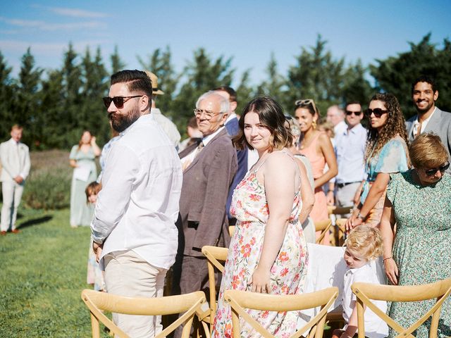 Le mariage de Jordan et Charlotte à Les Vignères, Vaucluse 34